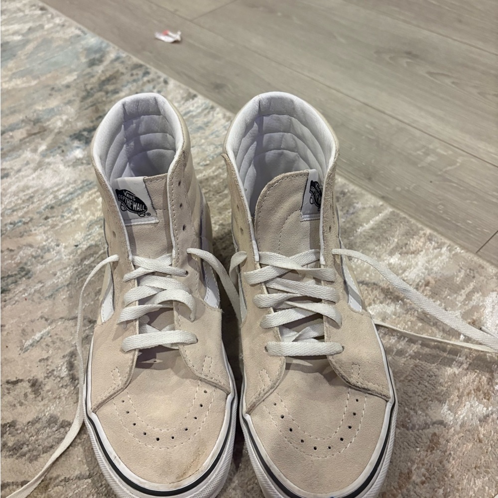 Vans Womans High-Top Sneakers - Cream